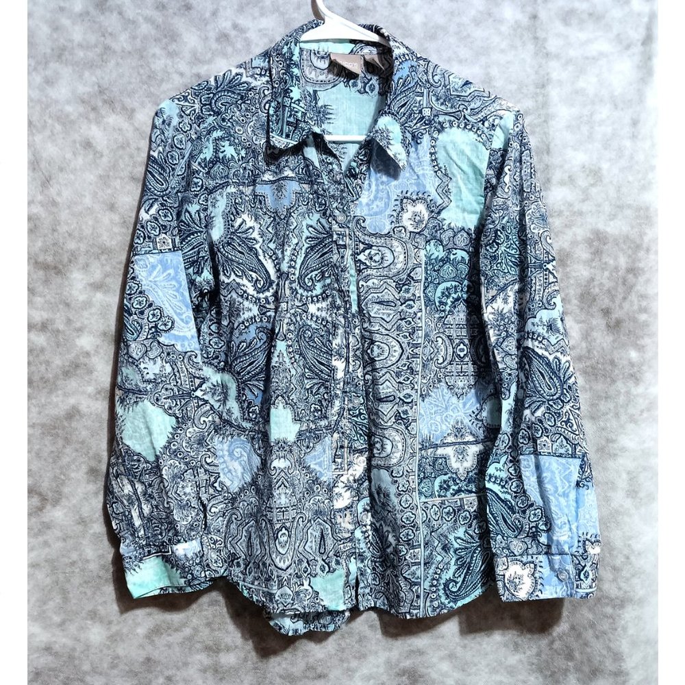 Chico's top Wmn's Sz 1 (M/8) Button Blouse